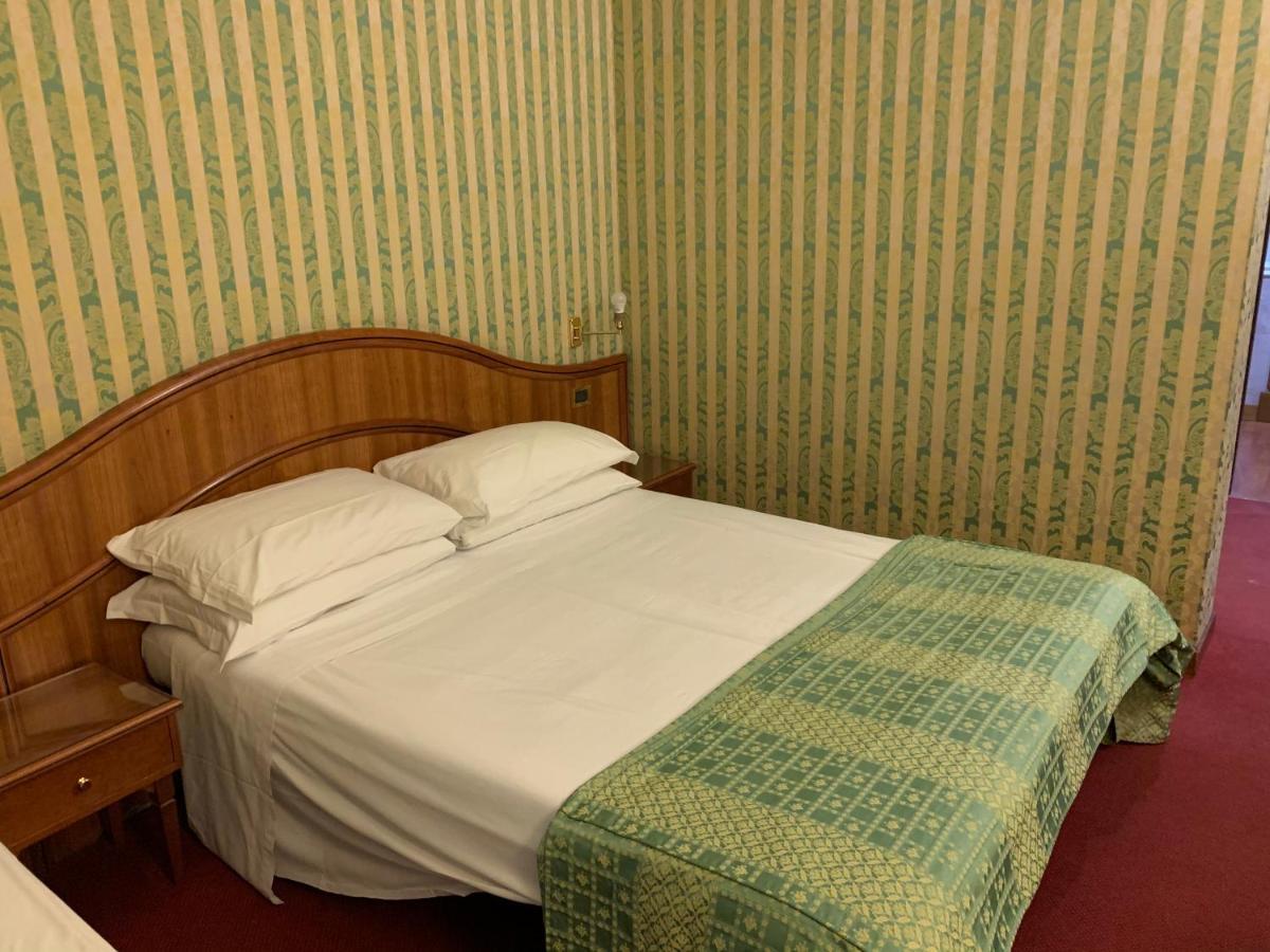 Hotel Hi15 Rome